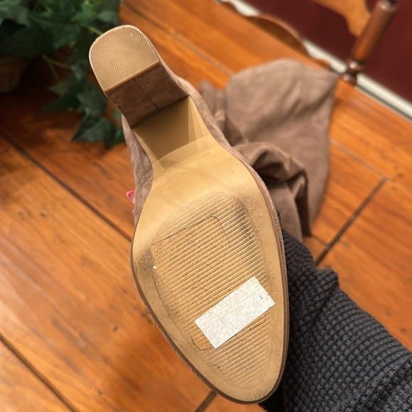 Steve Madden knee high tall boots - Picture 3 of 4